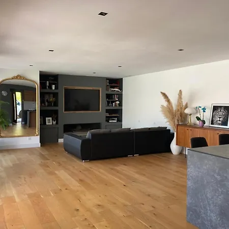 Maison Avec Piscine Holiday home Bruges